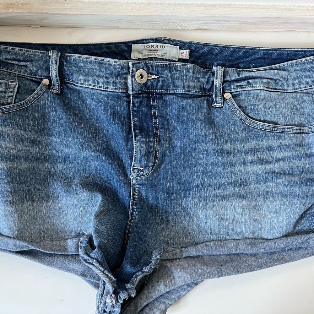 Womens shorts | torrid